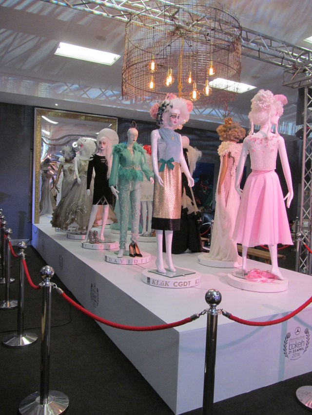 Mannequin installation Chris Jones